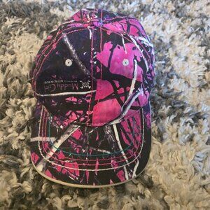 🧢 Ladies' Fit Muddy Girl Pink & Purple Camouflage Cap
